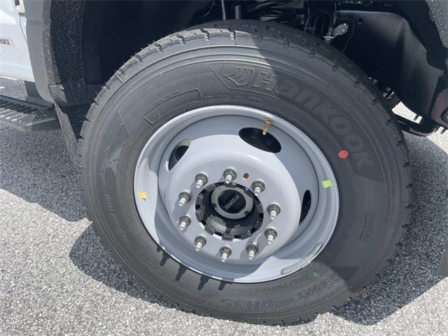 2025 Ford F-600SD XL