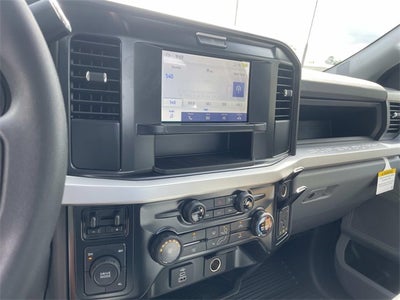 2025 Ford F-600SD XL