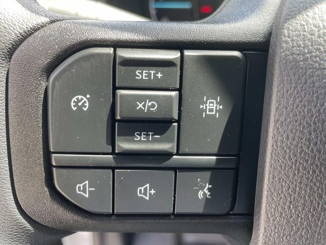 2025 Ford F-600SD XL