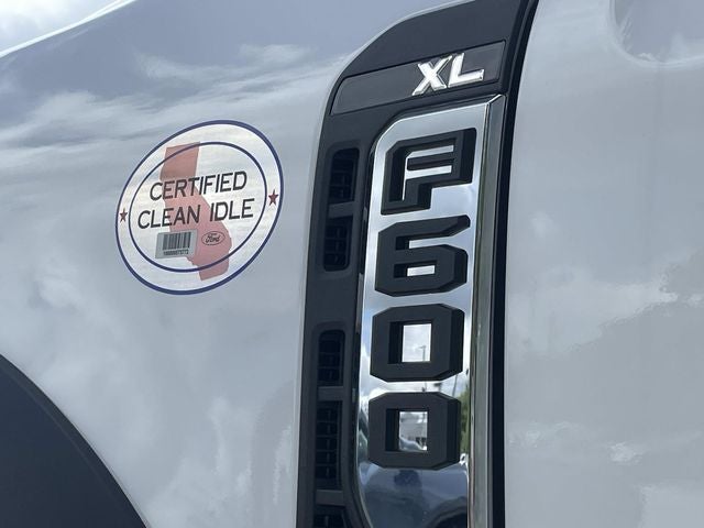 2025 Ford F-600SD XL