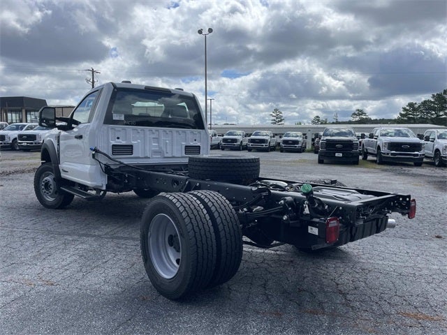 2025 Ford F-600SD XL