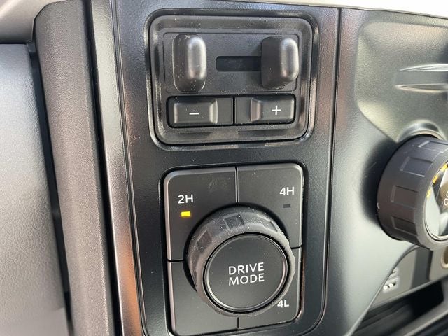 2025 Ford F-600SD XL