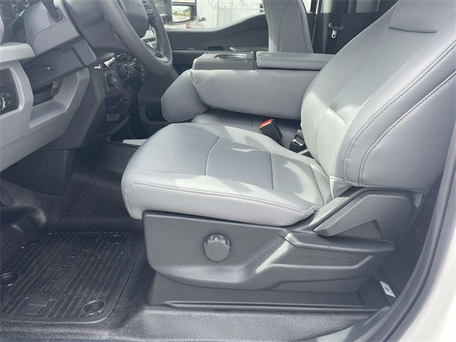 2025 Ford F-350SD XL DRW