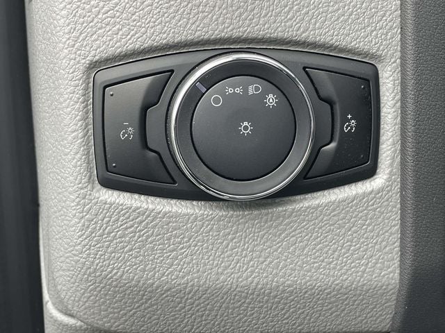 2026 Ford E-350SD Base Cutaway