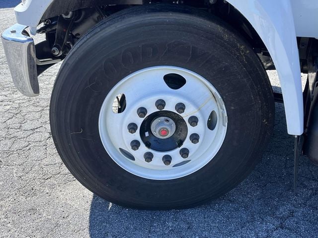2027 Ford F-650SD Base