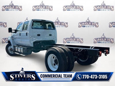 2027 Ford F-650SD Base