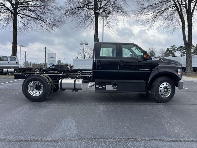 2026 Ford F-650SD Base