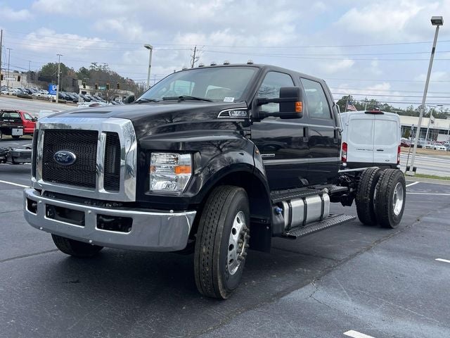 2026 Ford F-650SD Base