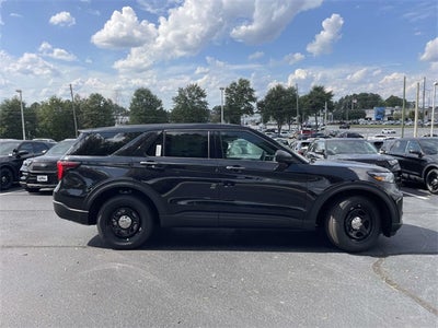 2025 Ford Utility Police Interceptor Base