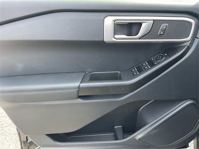 2025 Ford Utility Police Interceptor Base