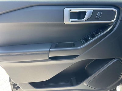 2025 Ford Utility Police Interceptor Base