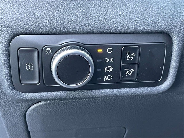 2025 Ford Utility Police Interceptor Base