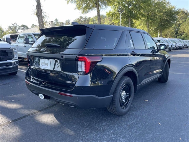 2025 Ford Utility Police Interceptor Base