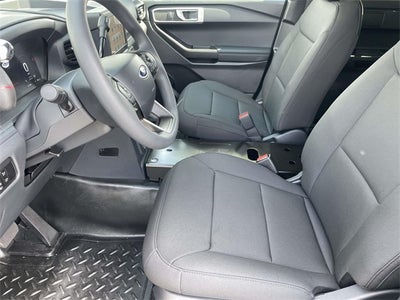 2025 Ford Utility Police Interceptor Base