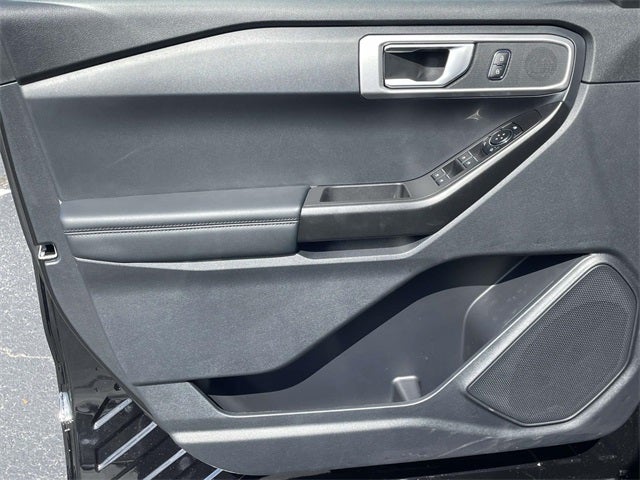 2025 Ford Utility Police Interceptor Base