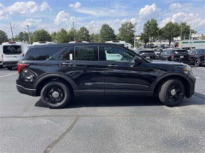 2025 Ford Utility Police Interceptor Base