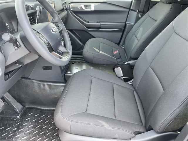 2025 Ford Utility Police Interceptor Base