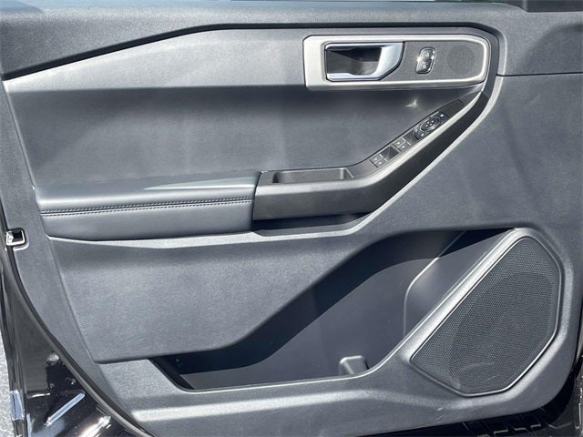 2025 Ford Utility Police Interceptor Base