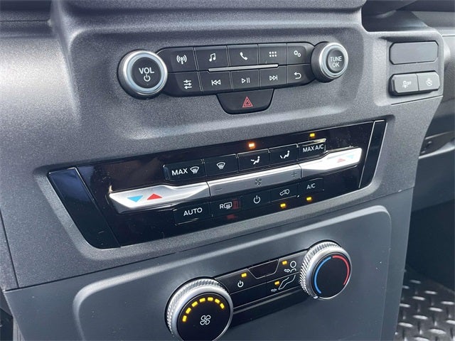 2025 Ford Utility Police Interceptor Base