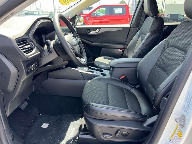 2025 Ford Escape Plug-In Hybrid Base