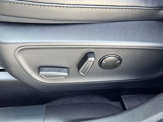 2025 Ford Escape Plug-In Hybrid Base