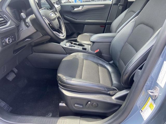 2025 Ford Escape Plug-In Hybrid Base