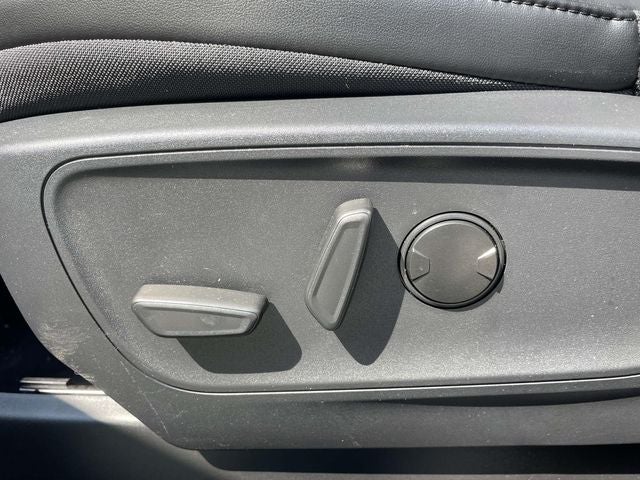 2025 Ford Escape Hybrid ST-Line