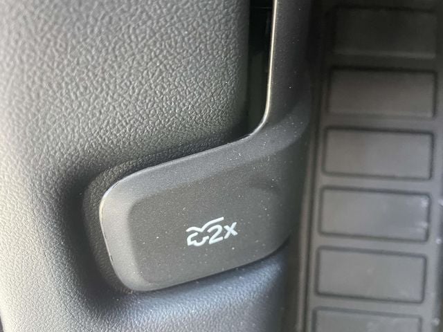 2025 Ford Escape Hybrid ST-Line