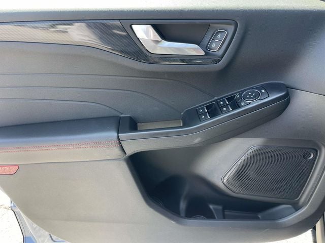 2025 Ford Escape Hybrid ST-Line