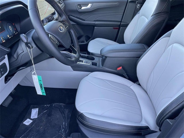 2026 Ford Escape Hybrid Platinum