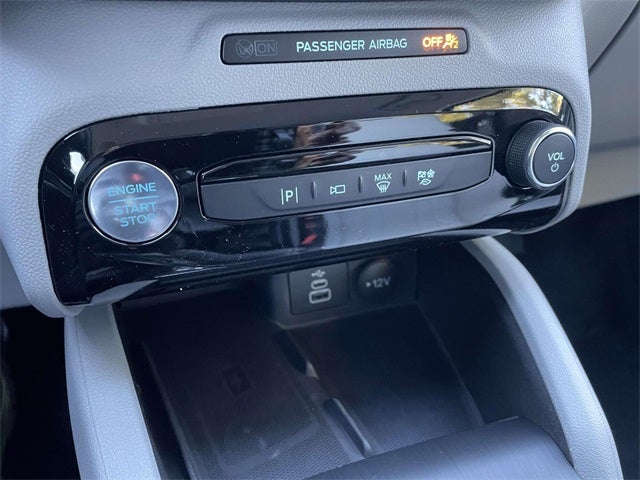 2026 Ford Escape Hybrid Platinum