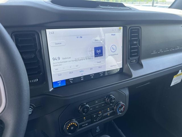 2025 Ford Bronco Base