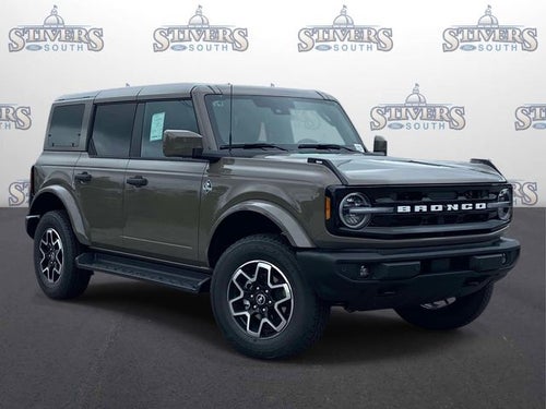 2026 Ford Bronco Outer Banks