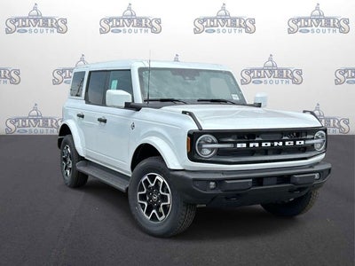 2026 Ford Bronco Outer Banks