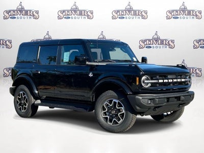 2026 Ford Bronco Outer Banks