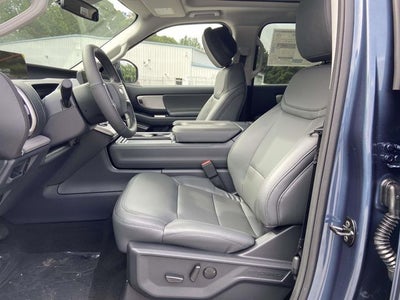 2027 Ford Expedition Active