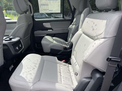 2027 Ford Expedition Active