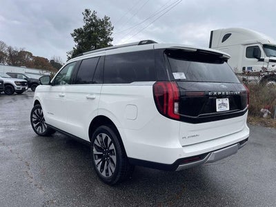 2025 Ford Expedition Platinum