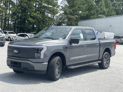 2025 Ford F-150 Lightning Flash