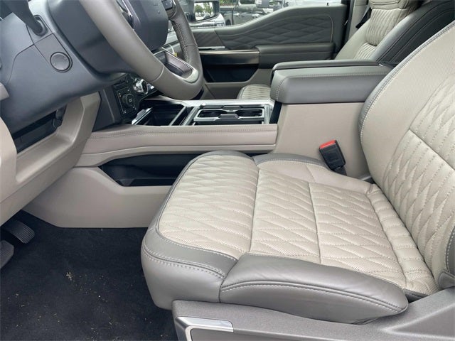 2025 Ford F-250SD Platinum