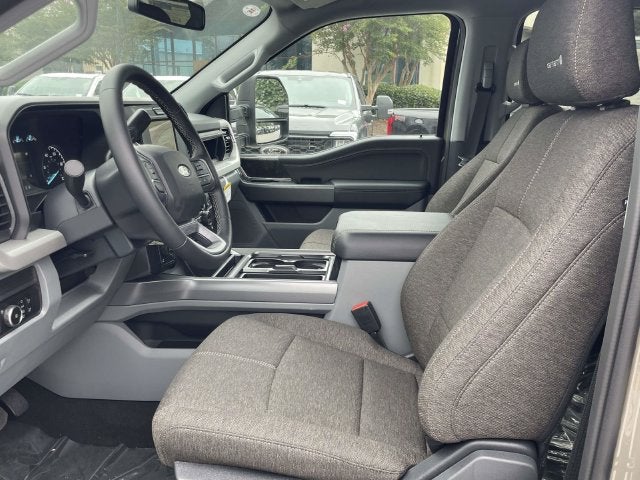2027 Ford F-250SD XLT