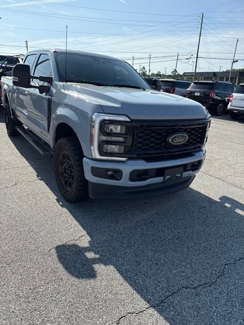 2025 Ford F-350SD Lariat