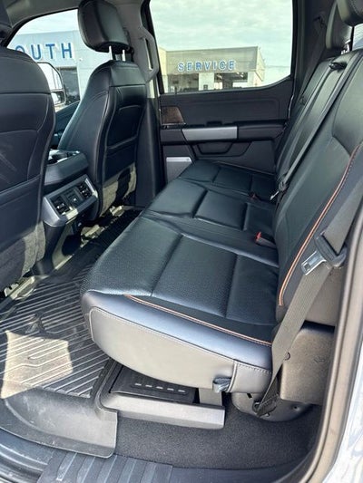 2025 Ford F-350SD Lariat