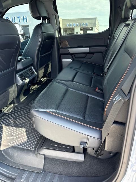 2025 Ford F-350SD Lariat