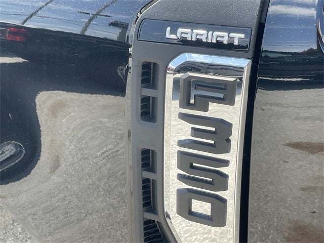 2025 Ford F-350SD Lariat