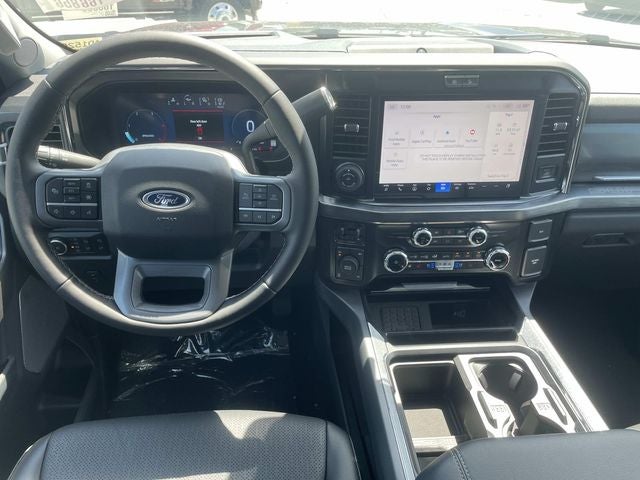 2025 Ford F-350SD Lariat