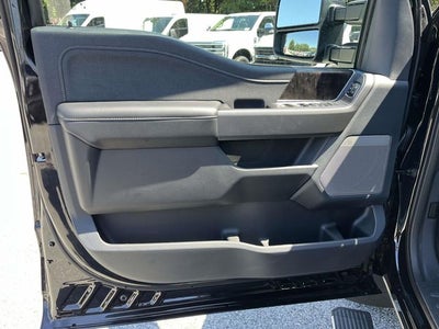2026 Ford F-350SD Lariat DRW