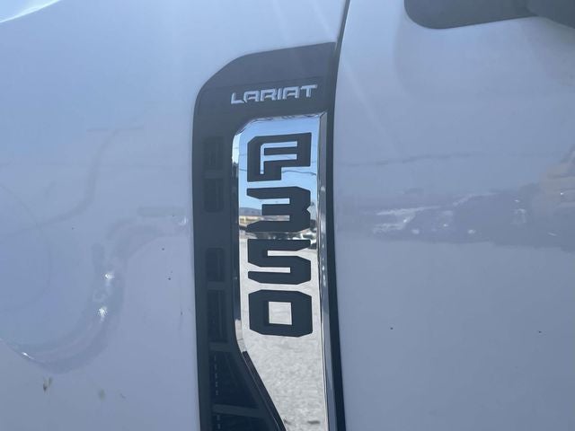 2026 Ford F-350SD Lariat DRW