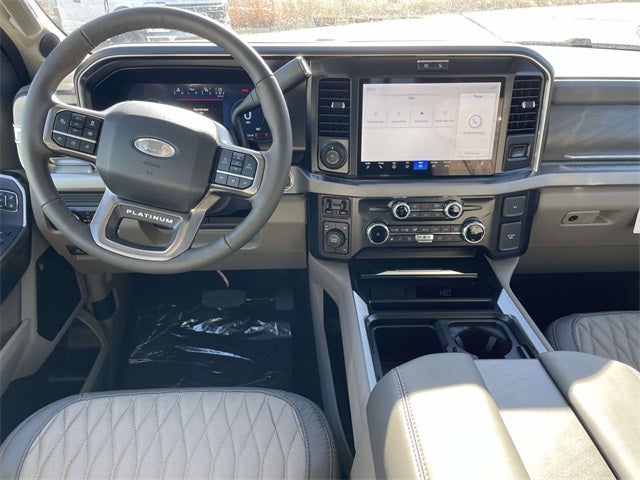 2026 Ford F-350SD Platinum DRW