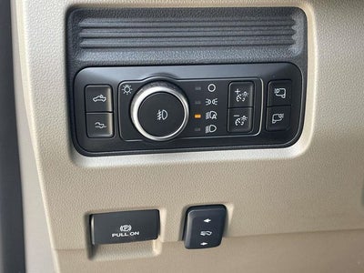 2026 Ford F-350SD Platinum DRW
